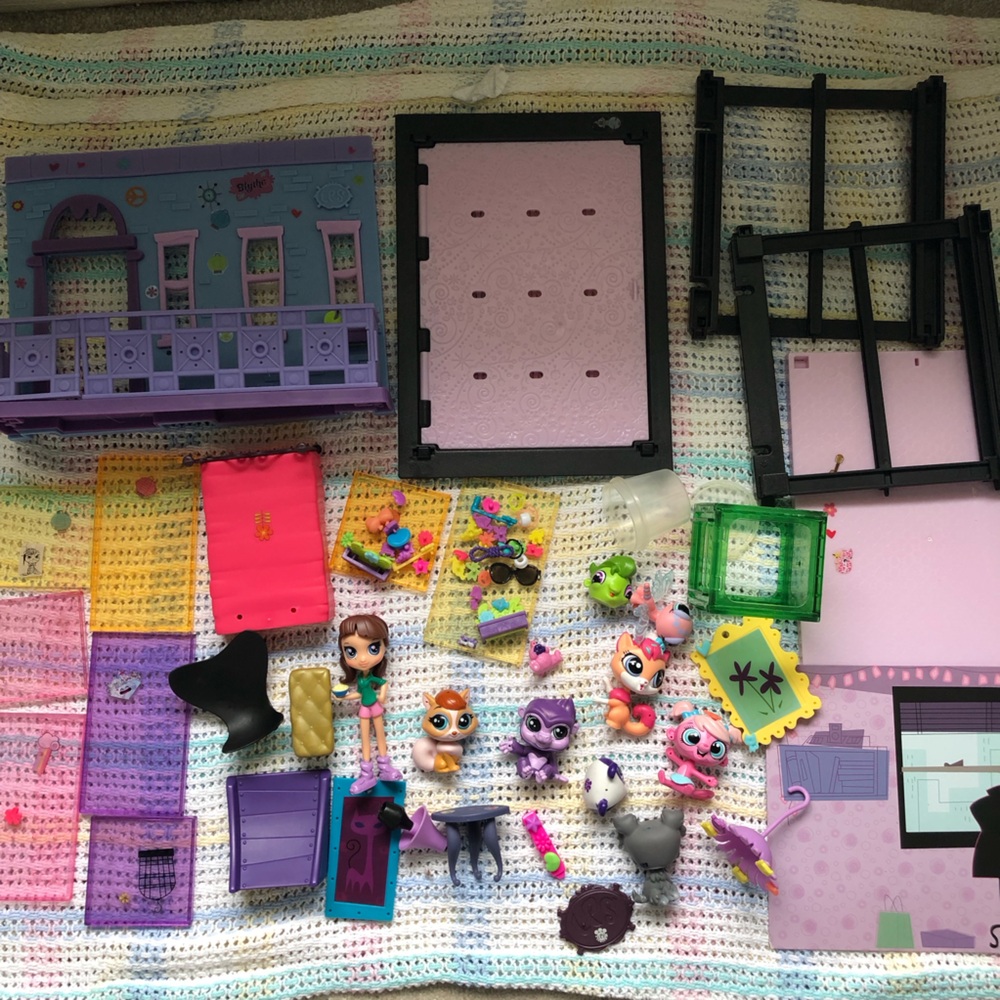 Littlest Pet Shop lot